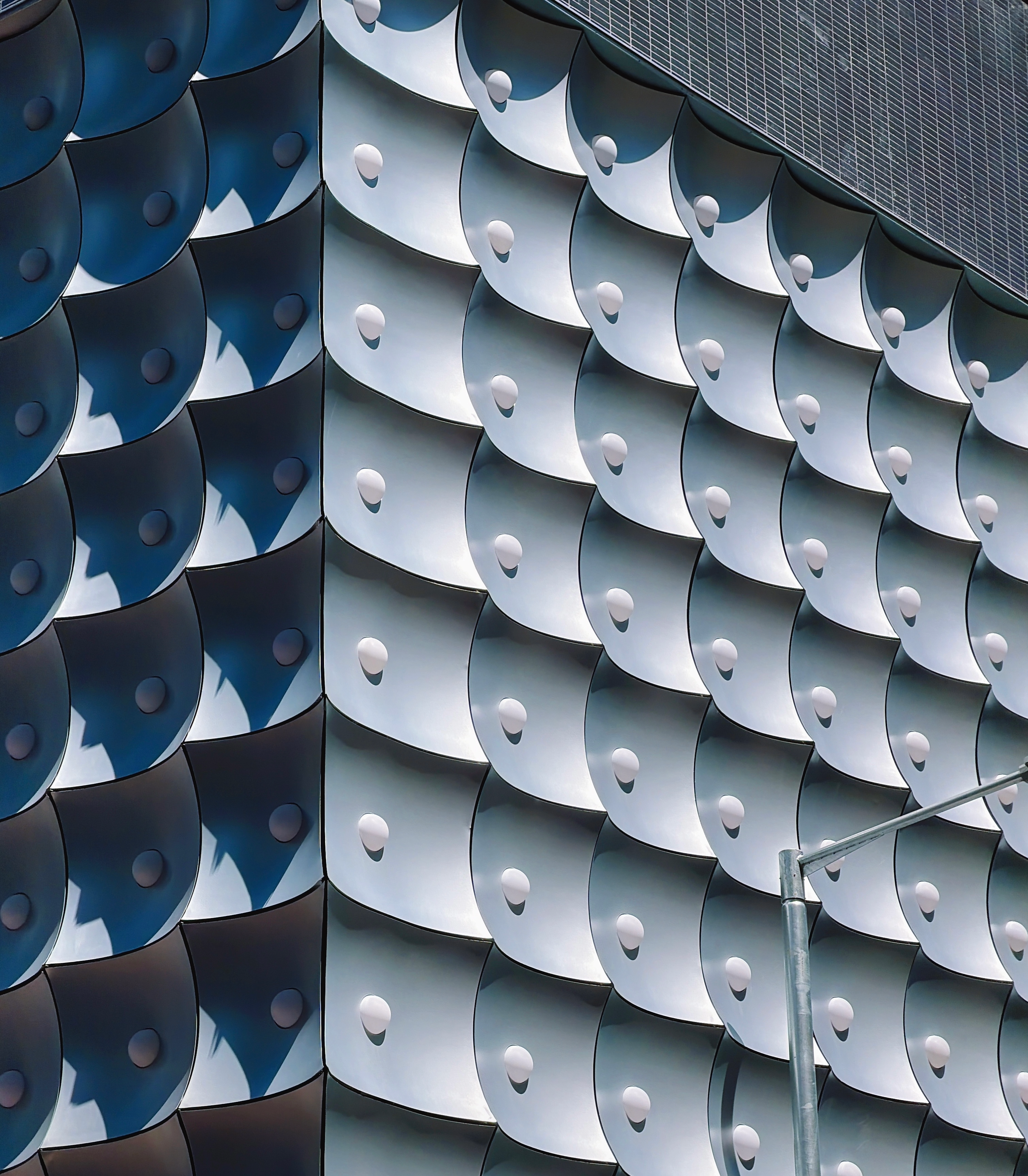 AkzoNobel launches self-cleaning exterior coating to support China’s urban renewal